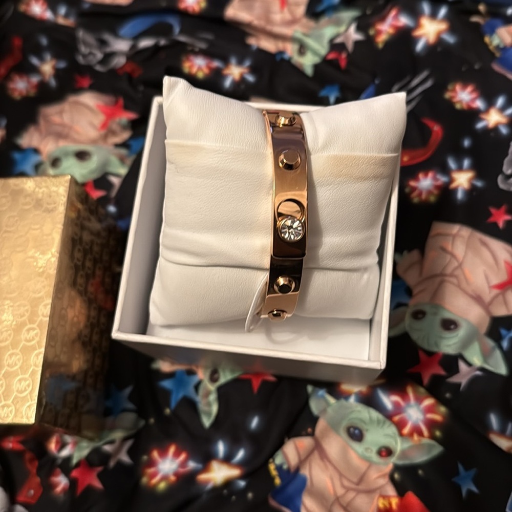 NEW MICHAEL KORS ROSE GOLD BRACELET BANGLE DIAMOND LOVE LOCK NUT BOLT CUFF BOX X - Picture 8 of 16